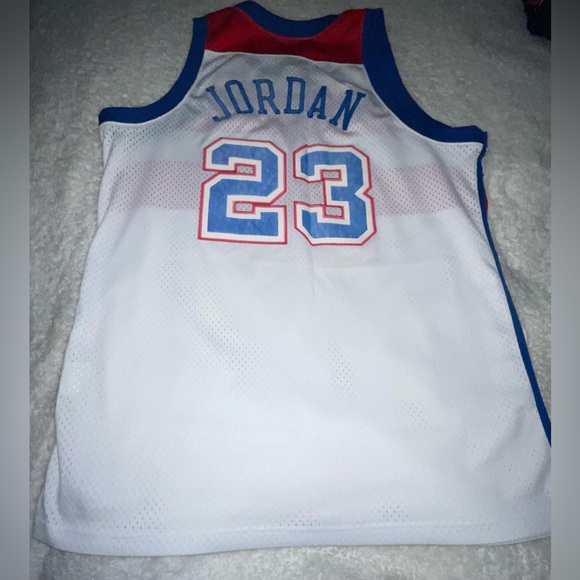Vintage Micheal Jordan size XL mint condition Bullets jersey - Picture 7 of 10